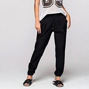 Uniquely Lorna Jane Zippered Ankle Active Jogger Pants